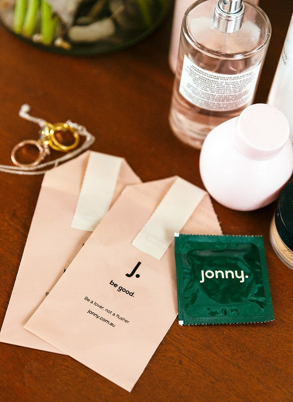 Jonny - Vegan Eco-conscious Condoms - Lovers Dozen (13 condoms)